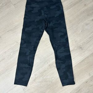 Lululemon Athletica Black Leggings Streamlined Fit